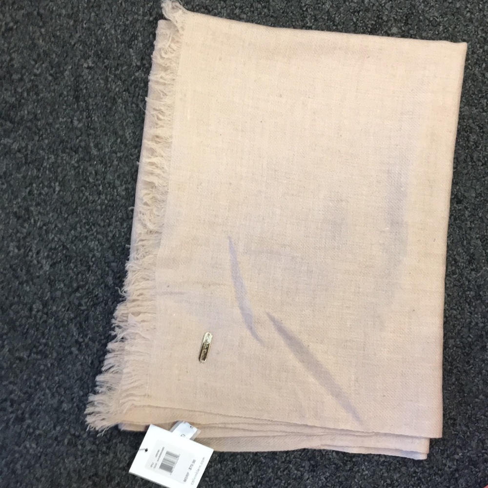 Calvin Klein taupe cashmere blended scarf. New